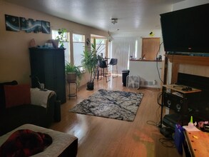 1115 W Swallow Rd in Fort Collins, CO - Foto de edificio - Building Photo