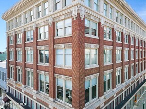 65 3rd St in Troy, NY - Building Photo - Building Photo