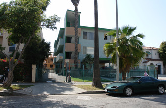 845 S Kenmore Ave in Los Angeles, CA - Building Photo - Building Photo