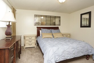 Christopher Village in Ogden, UT - Foto de edificio - Interior Photo