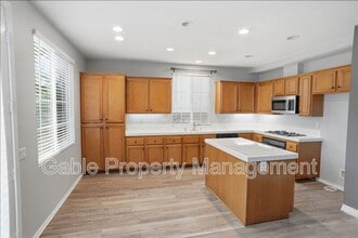 23206 Brooke Ln in Santa Clarita, CA - Building Photo - Building Photo