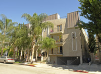 The Villas On Sycamore in Los Angeles, CA - Foto de edificio - Building Photo