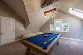 139 W 4th Ave in Roselle, NJ - Building Photo - Building Photo