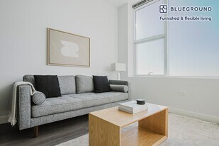 1000 S Clark St in Chicago, IL - Building Photo