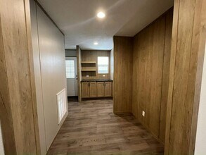 11 Coach House Ct in Daytona Beach, FL - Building Photo - Building Photo