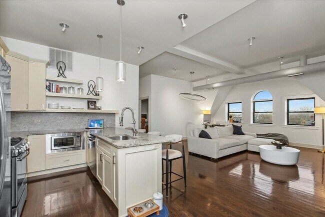 4234 S Ellis Ave in Chicago, IL - Building Photo - Building Photo