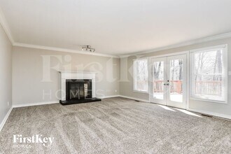 16342 Peppermill Dr in Wildwood, MO - Foto de edificio - Building Photo