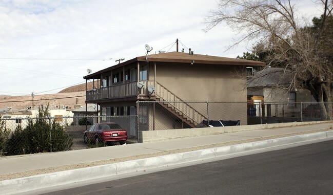 851 Nancy St in Barstow, CA - Building Photo - Building Photo