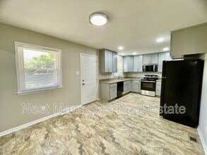 6005 Blairmore Pl in Fayetteville, NC - Building Photo - Building Photo
