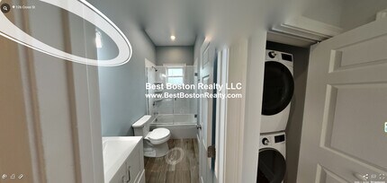 126 Cross St, Unit 6 in Somerville, MA - Building Photo - Building Photo