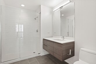 191 W Hubbard St in Chicago, IL - Foto de edificio - Building Photo