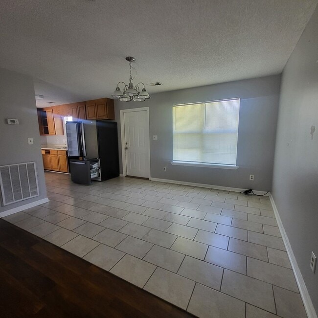 635 Ed Beckham Rd in East Dublin, GA - Building Photo - Building Photo