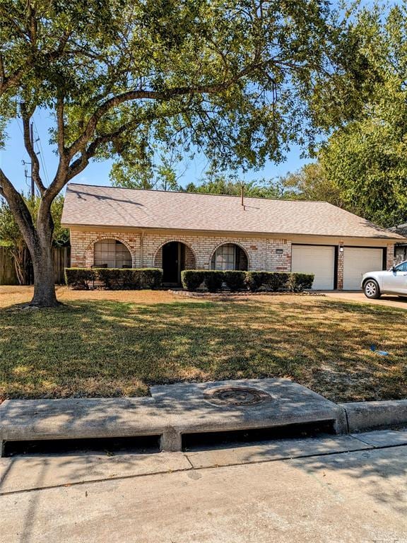 property at 5303 Lincoln Town Dr