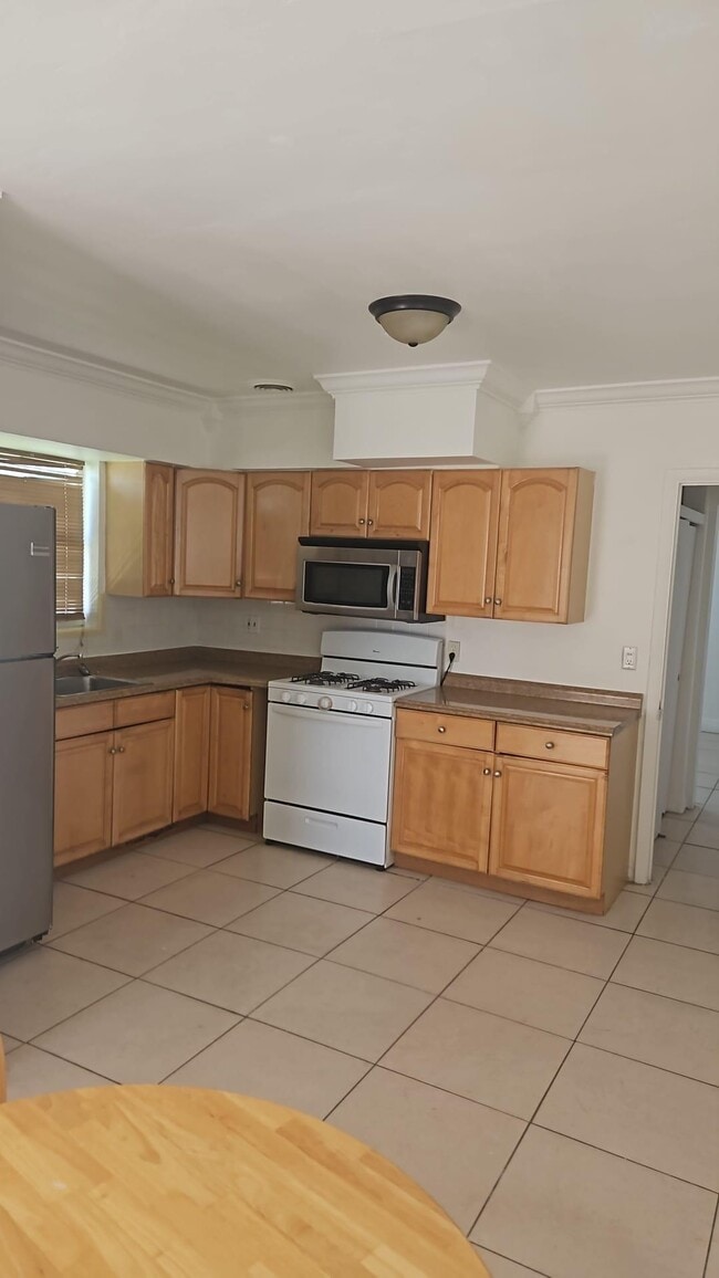 property at 2438 Thomas St