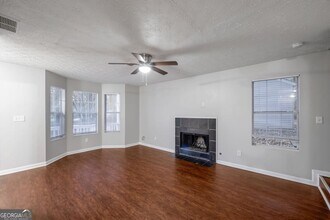 614 Waynes Ct SE in Atlanta, GA - Building Photo - Building Photo