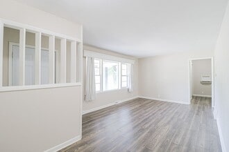 3009 S Glenn Ave in Wichita, KS - Building Photo - Building Photo