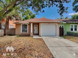 2904 N Massachusetts Ave in Tampa, FL - Building Photo