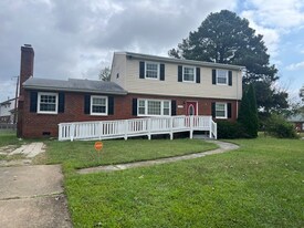 5018 Colwyck Dr in Richmond, VA - Building Photo