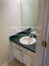 125 Bay Ct Dr in Stockbridge, GA - Building Photo - Building Photo