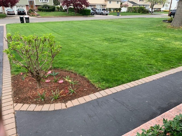 122 Erlanger Blvd in North Babylon, NY - Building Photo - Building Photo