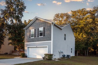 4899 Tidal Walk Dr in Beaufort, SC - Building Photo - Building Photo