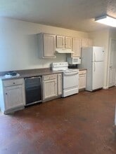 121 Tomlinson Dr in Starkville, MS - Building Photo - Building Photo