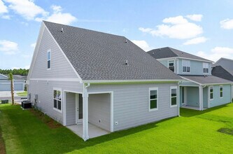 841 Breakfast Point Blvd in Panama City Beach, FL - Building Photo - Building Photo