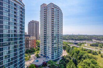 Spectrum South Tower in Toronto, ON - Building Photo - Building Photo