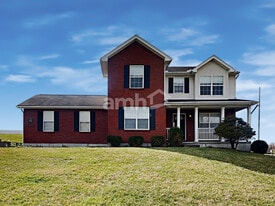 9021 Braxton Dr in Union, KY - Building Photo