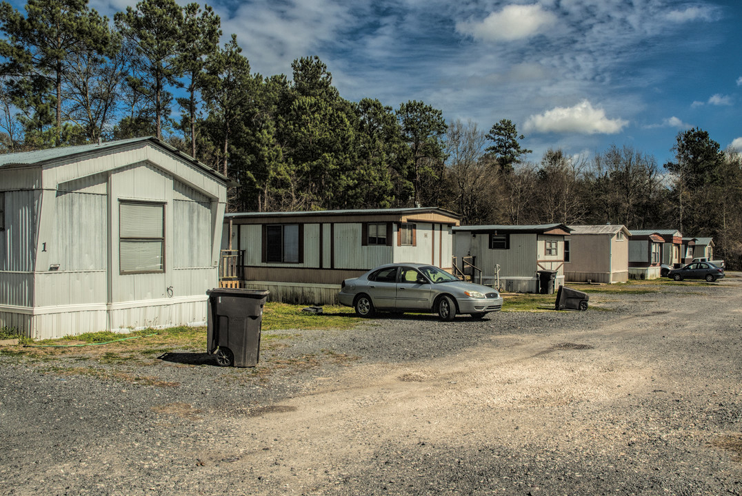 1335 Concord St in Vidor, TX - Building Photo