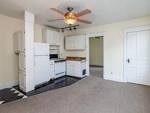 2318 Chickasaw St in Cincinnati, OH - Building Photo - Building Photo