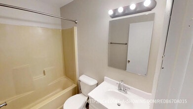 2305 Longyear Ave in Marquette, MI - Building Photo - Building Photo