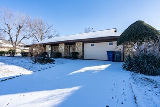 6828 E 47th St S in Tulsa, OK - Building Photo - Building Photo