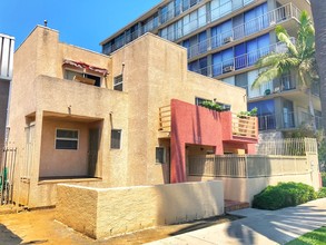 337 Atlantic Ave in Long Beach, CA - Building Photo - Other