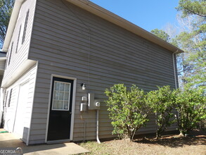 35 Welcome Wood Dr in Newnan, GA - Building Photo - Building Photo