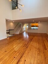 4213 Dickason Ave, Unit 20 in Dallas, TX - Building Photo