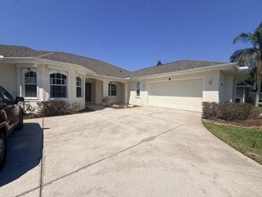 3838 Peacock Dr in Melbourne, FL - Building Photo - Building Photo
