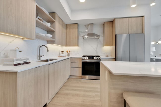Rone Residences in Houston, TX - Foto de edificio - Building Photo