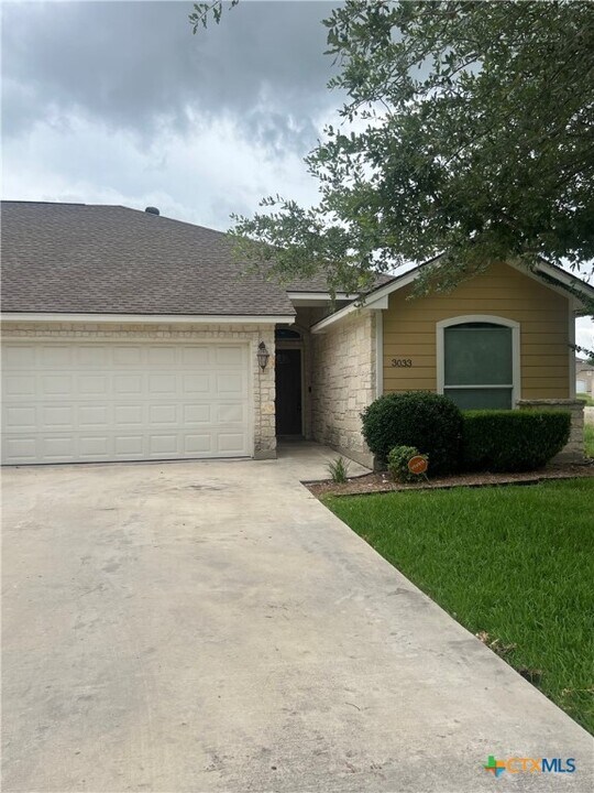 3033 Lodgepole Ln in New Braunfels, TX - Building Photo