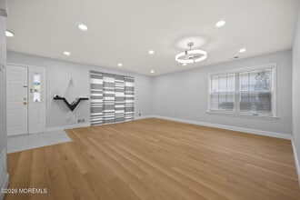 1115 Roseberry Ct in Morganville, NJ - Building Photo - Building Photo