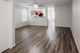 8122 Arrington Forest Ln in Humble, TX - Building Photo - Building Photo