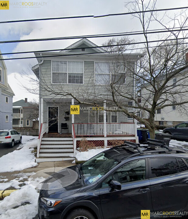 29 Chetwynd Rd, Unit 1 in Somerville, MA - Building Photo