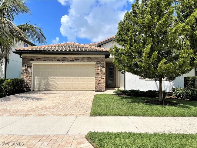 property at 9444 Glenforest Dr