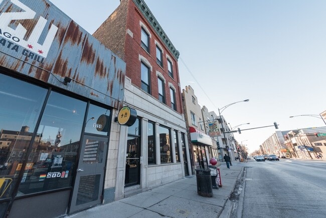property at 1753 W Chicago Ave
