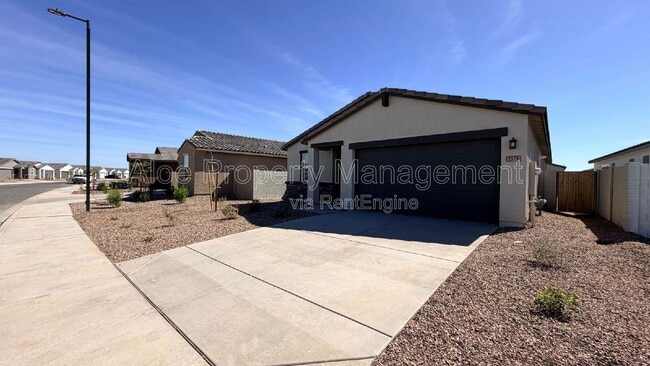 2379 Fortana Dr in San Tan Valley, AZ - Building Photo - Building Photo