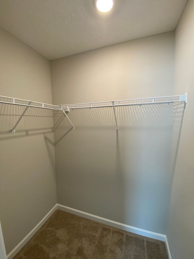 property at 1806 Streamsong Dr