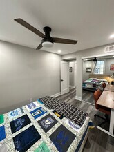 720 Lombard St in Philadelphia, PA - Foto de edificio - Building Photo