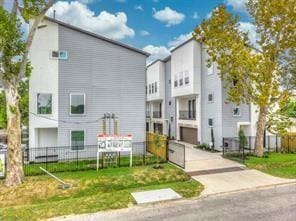 property at 3722 Robertson St