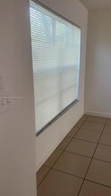 4820 NW 9th Dr in Plantation, FL - Building Photo - Building Photo