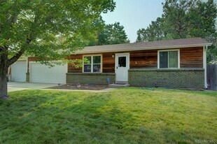 15726 E Brown Ave in Aurora, CO - Building Photo